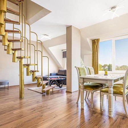 Appartamento Fancy 1Bd Penthouse With Terrace Near The Centre By Flat Mаnager Plovdiv Esterno foto