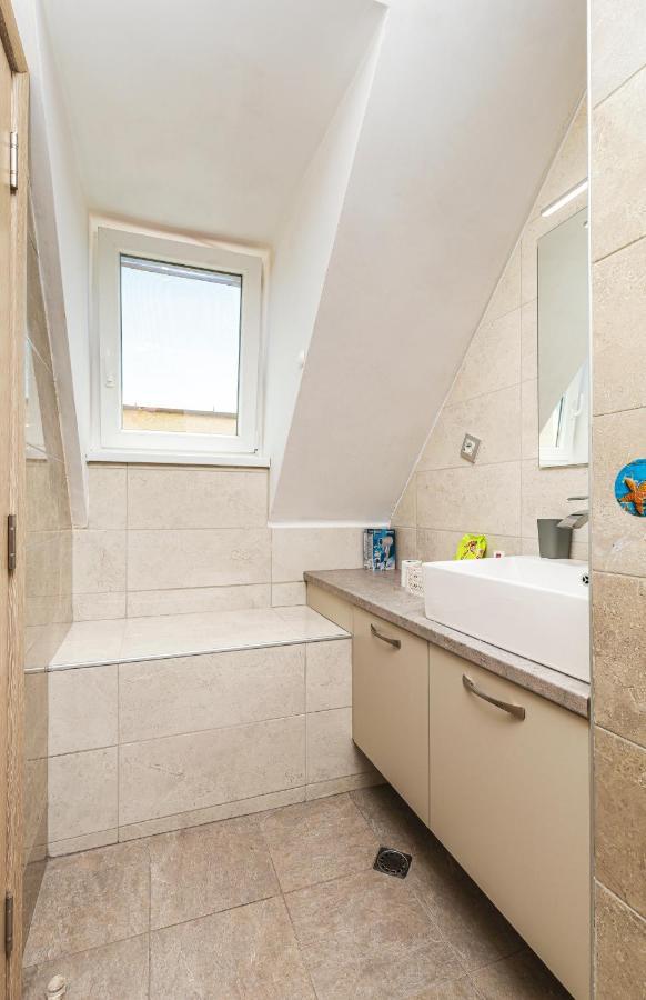 Appartamento Fancy 1Bd Penthouse With Terrace Near The Centre By Flat Mаnager Plovdiv Esterno foto