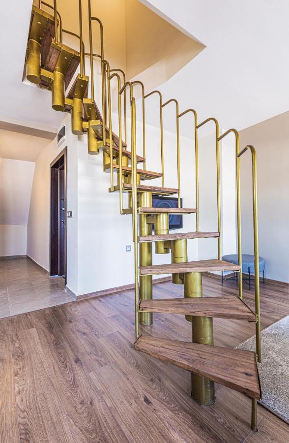 Appartamento Fancy 1Bd Penthouse With Terrace Near The Centre By Flat Mаnager Plovdiv Esterno foto