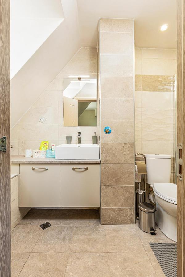 Appartamento Fancy 1Bd Penthouse With Terrace Near The Centre By Flat Mаnager Plovdiv Esterno foto
